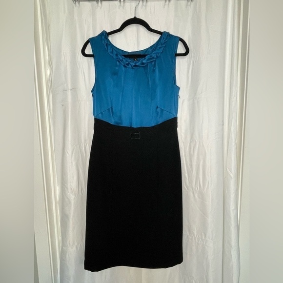 Tahari Dresses & Skirts - Tahari Arthur S. Levine/ Blue and black dress with braided scoop neck collar